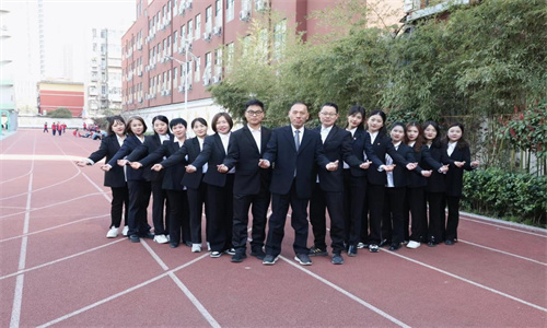 精英聚首，匠心筑梦 ——平顶山市第四十三中学英语教研组风采展示