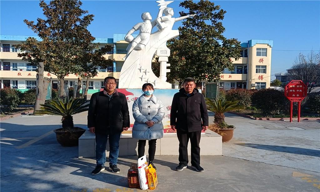 平顶山市第四十三中学开展春风行动